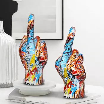 Milan’s Middle Finger Statue: Meaning, Artist & Location
